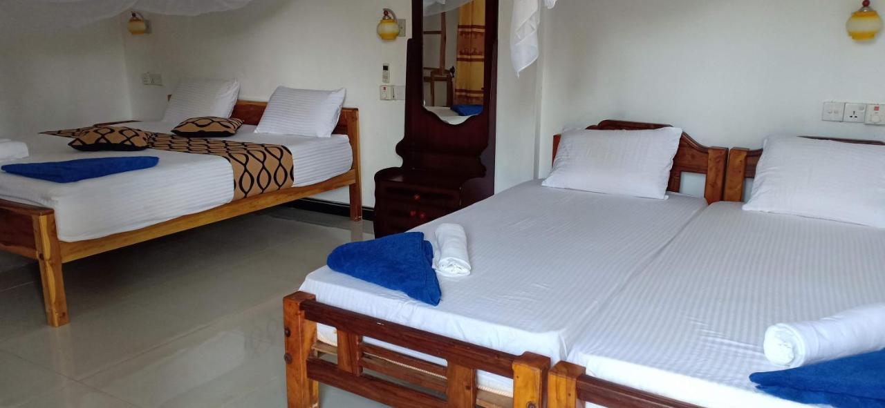 Surf & Sand Hotel Arugambay Arugam Bay Buitenkant foto